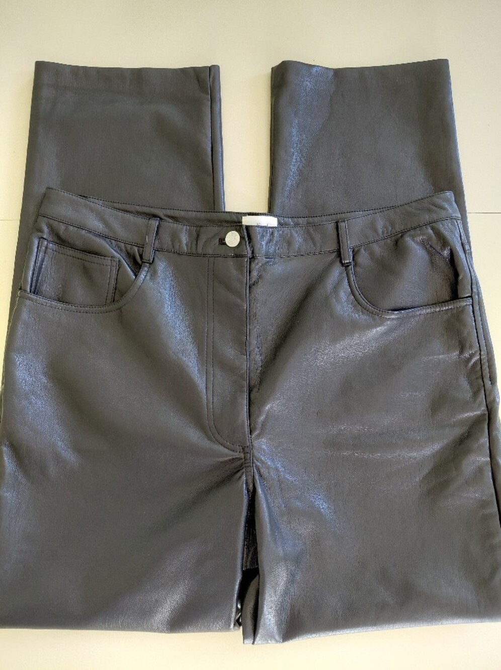 Aritzia Wilfred The Melina Black Vegan Faux Leather Pants SZ 16